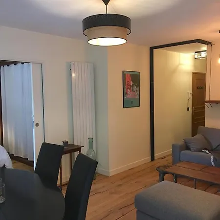 アパート Le Montaigne ラ・ロシェル